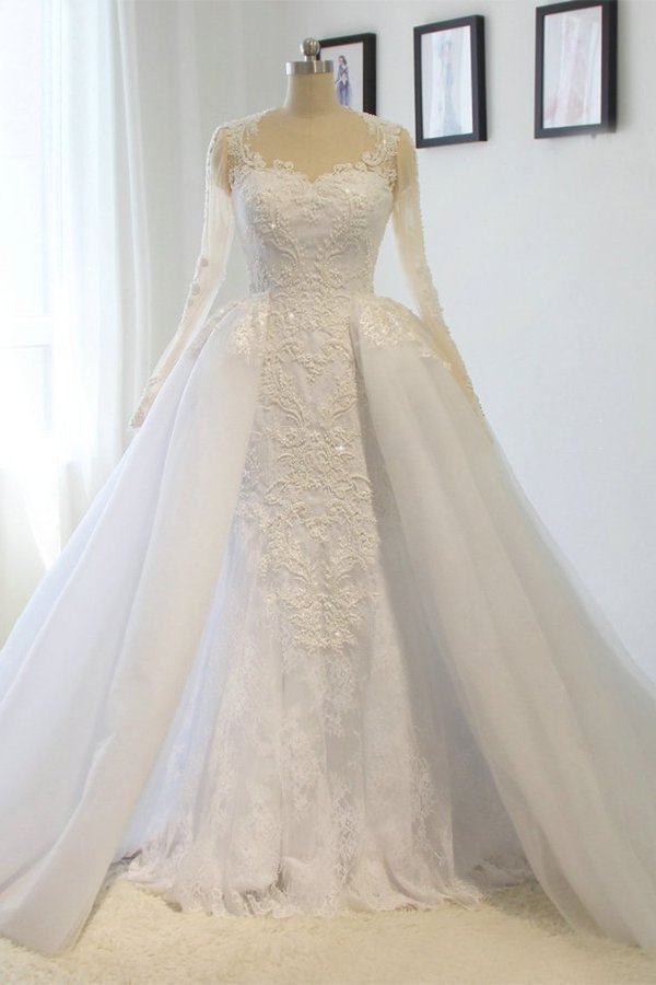 2024 Scoop Long Sleeves Wedding Dresses Mermaid Tulle With Beading PL7KKPYK