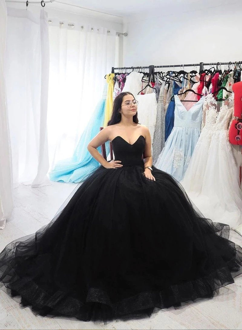 Sweetheart Tulle Ball Gown Black Formal Prom Dresses, Sleeveless Lace up Evening Dresses STF15442