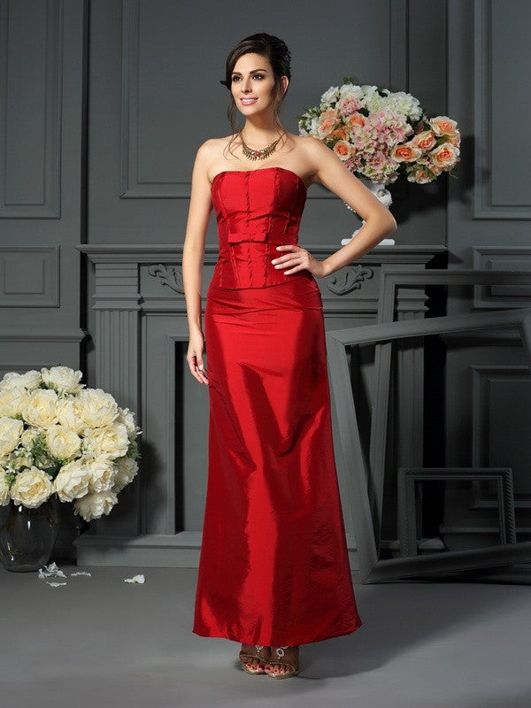 A-Line/Princess Strapless Hand-Made Flower Sleeveless Long Taffeta Mother of the Bride Dresses TPP0007441