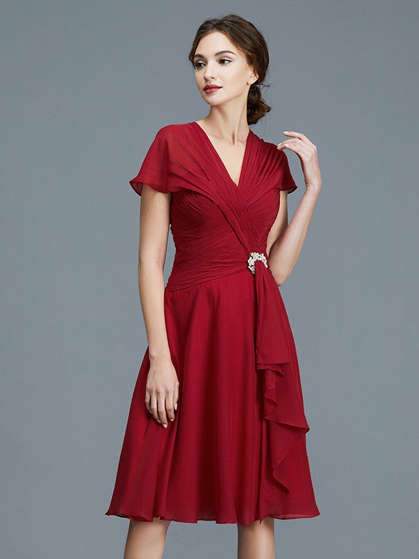 A-Line/Princess V-neck Chiffon Sleeveless Knee-Length Ruffles Mother of the Bride Dresses TPP0007386