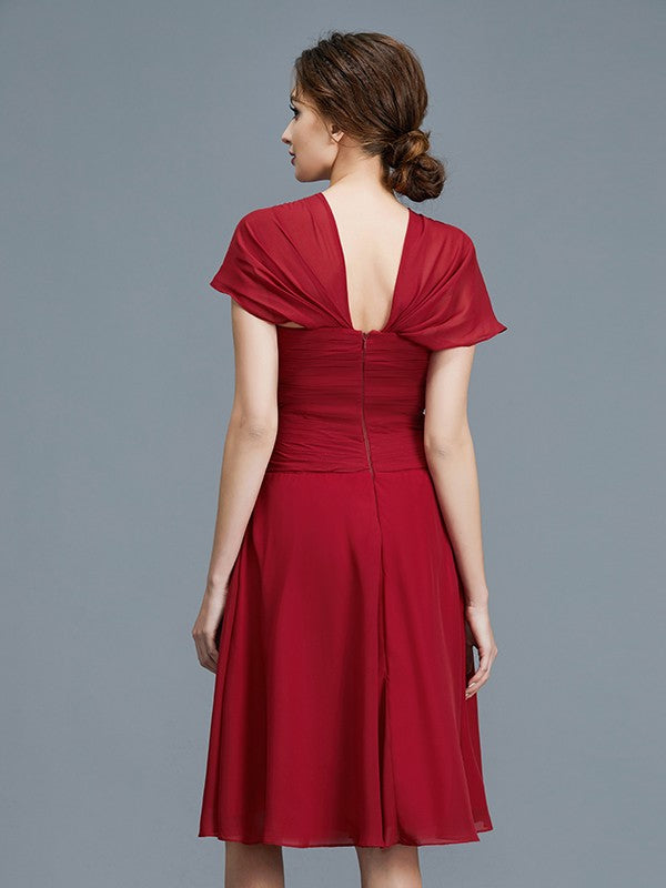 A-Line/Princess V-neck Chiffon Sleeveless Knee-Length Ruffles Mother of the Bride Dresses TPP0007386