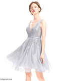 With A-Line Sequins Beading Minnie Knee-Length V-neck Dress Lace Tulle Homecoming Dresses Homecoming