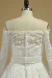 2024 Wedding Dresses Boat Neck A Line Tulle With Applique PZRQ7FPT