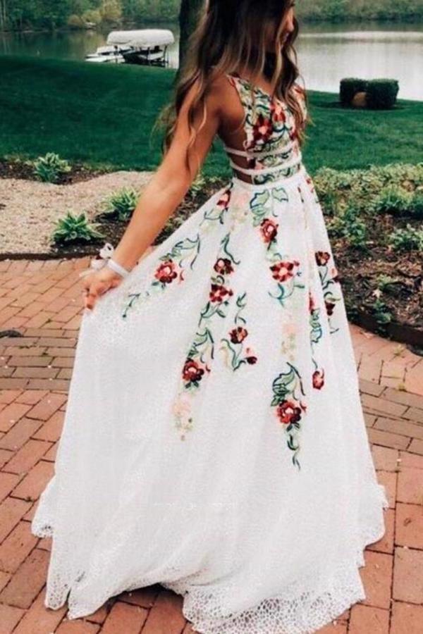 KissProm V-Neck Embroidery Maxi Length Tulle Corset Floral Prom Dress Green / 10