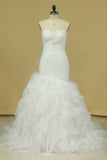 2024 Plus Size Sweetheart Ruched Bodice Wedding Dresses Mermaid Tulle With Beading Court P9E76EF3